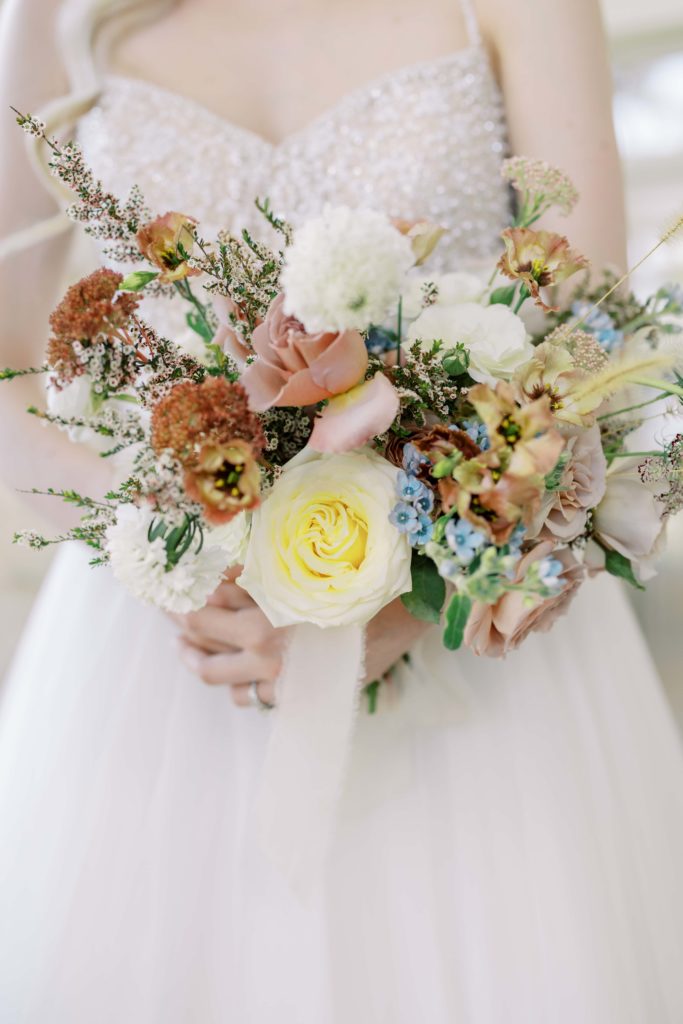 Wedding bouquet with yellow roses